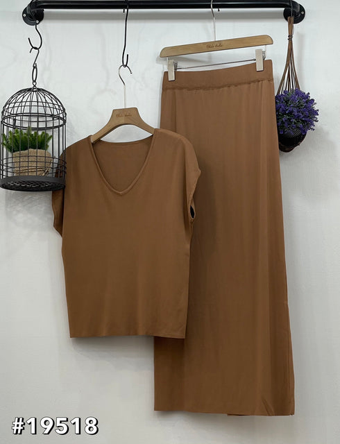 Women Casual Tops and Skirts